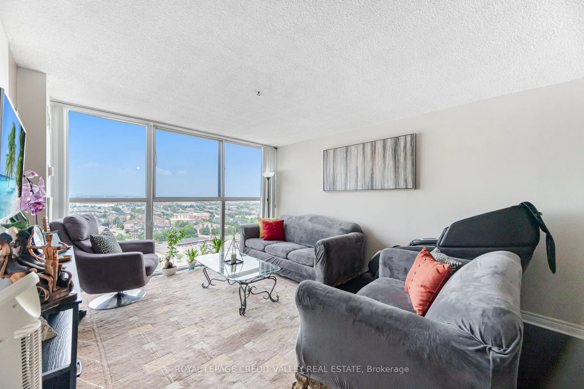 25 Trailwood Drive, #2103