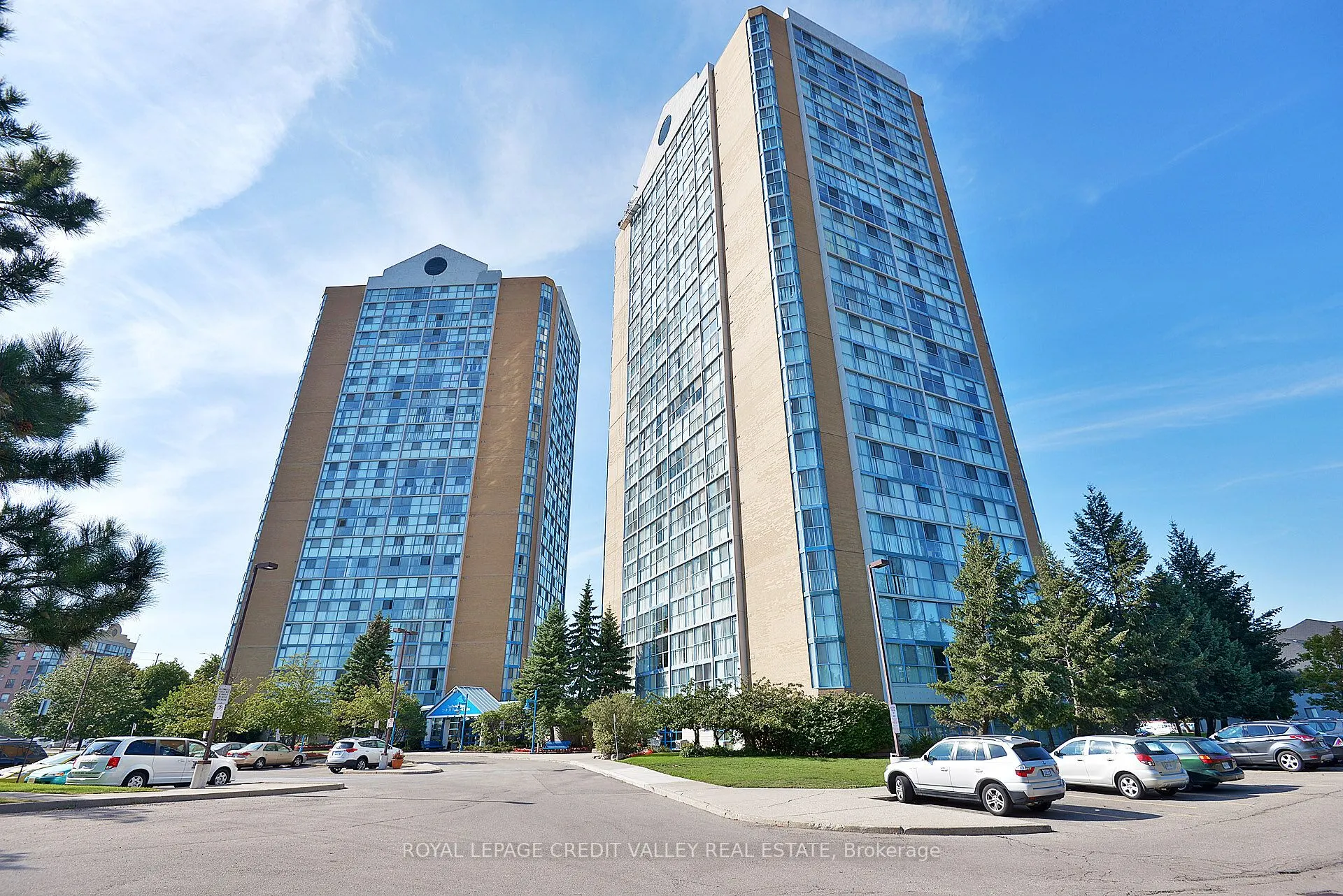 25 Trailwood Drive, #2103