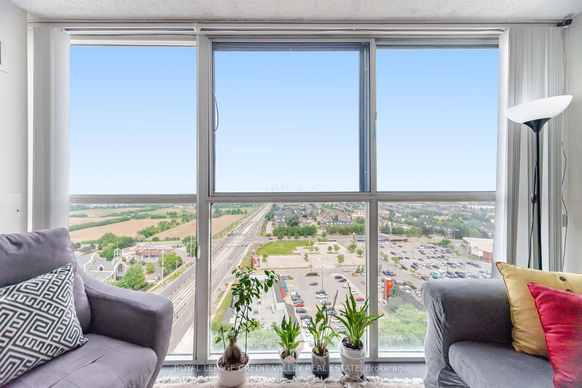 25 Trailwood Drive, #2103