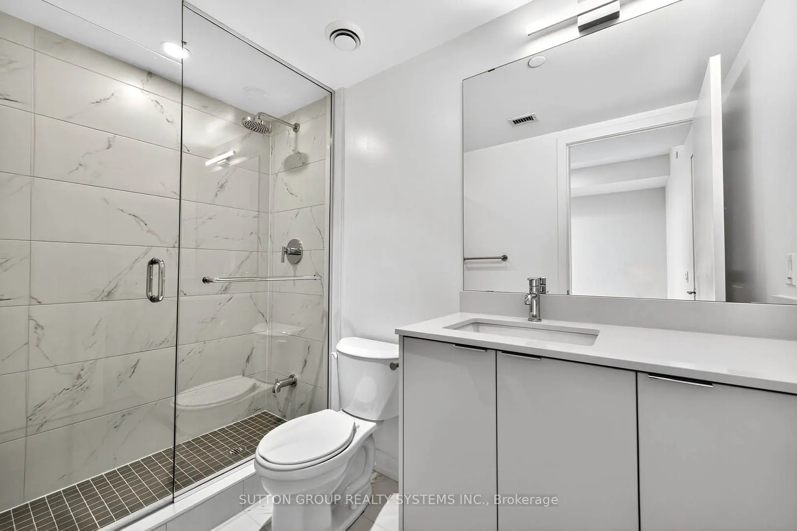 6 Chartwell Road, #402
