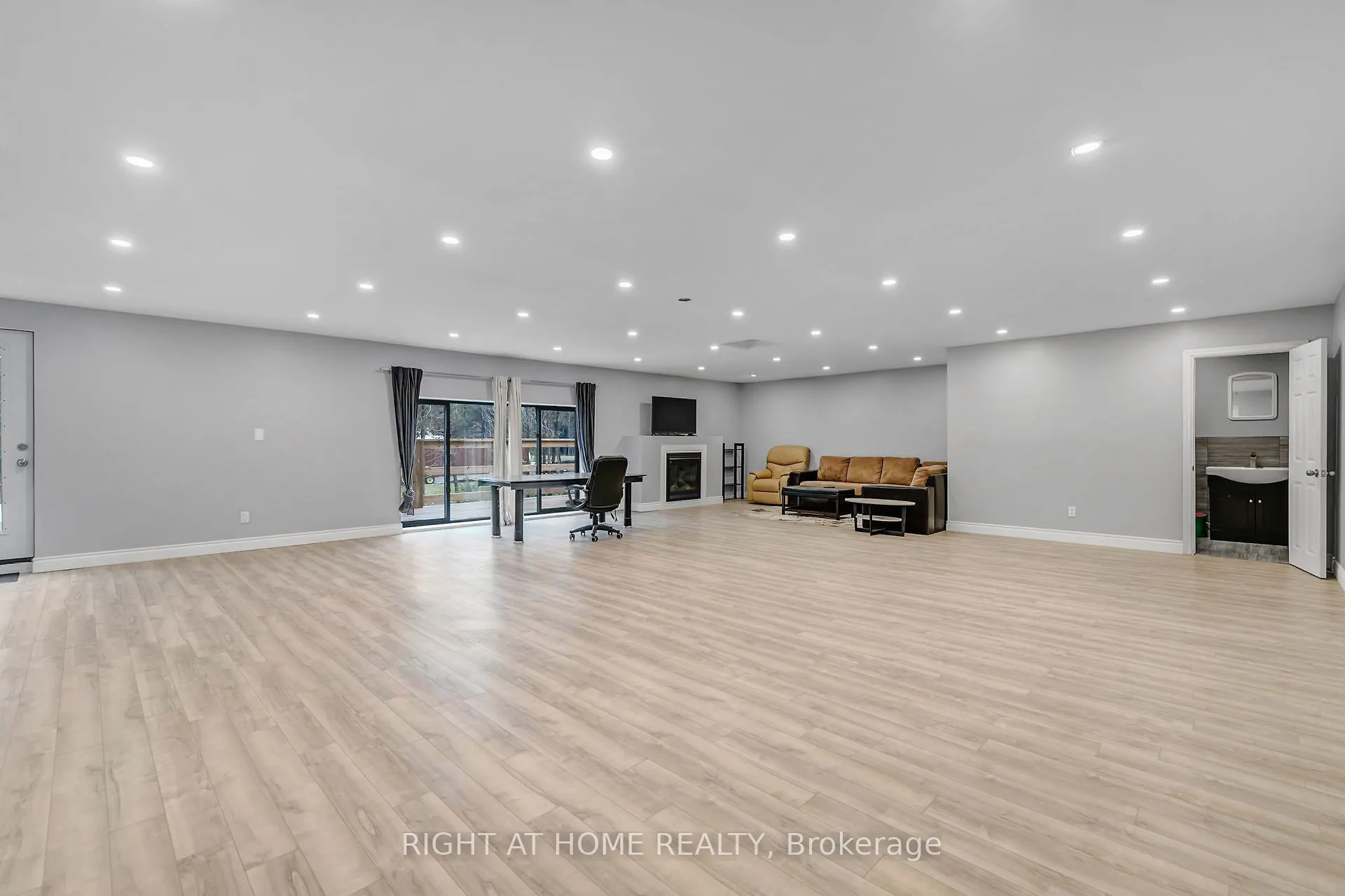 13640 Guelph Line