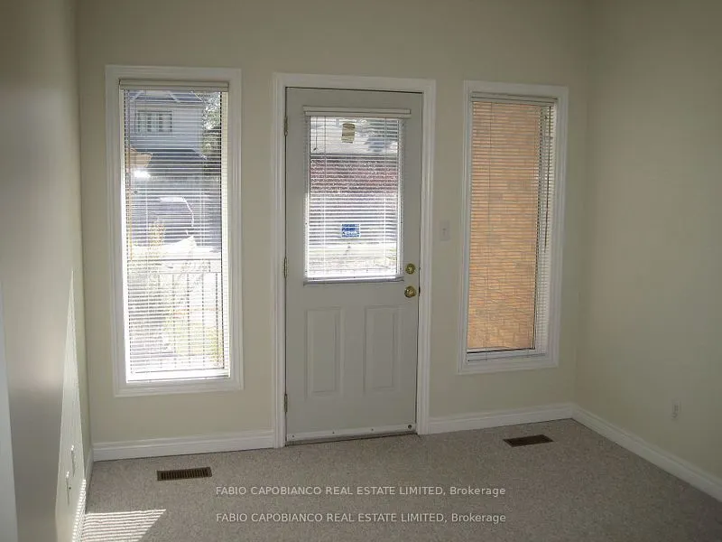 52 Jellicoe Avenue, #1