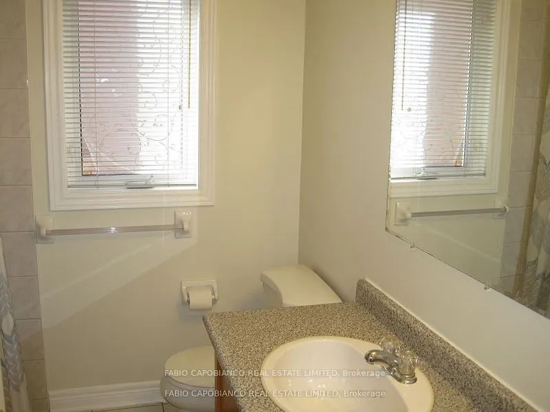 52 Jellicoe Avenue, #1
