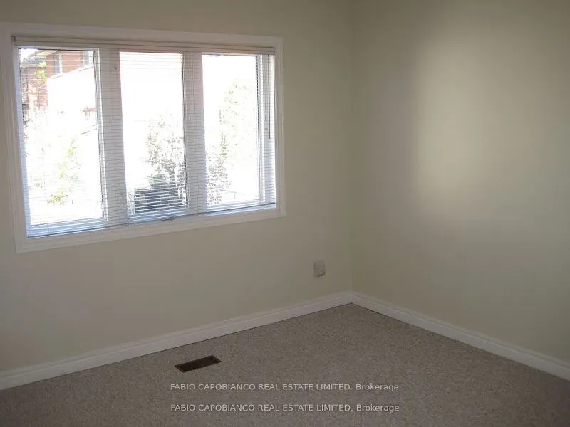 52 Jellicoe Avenue, #1
