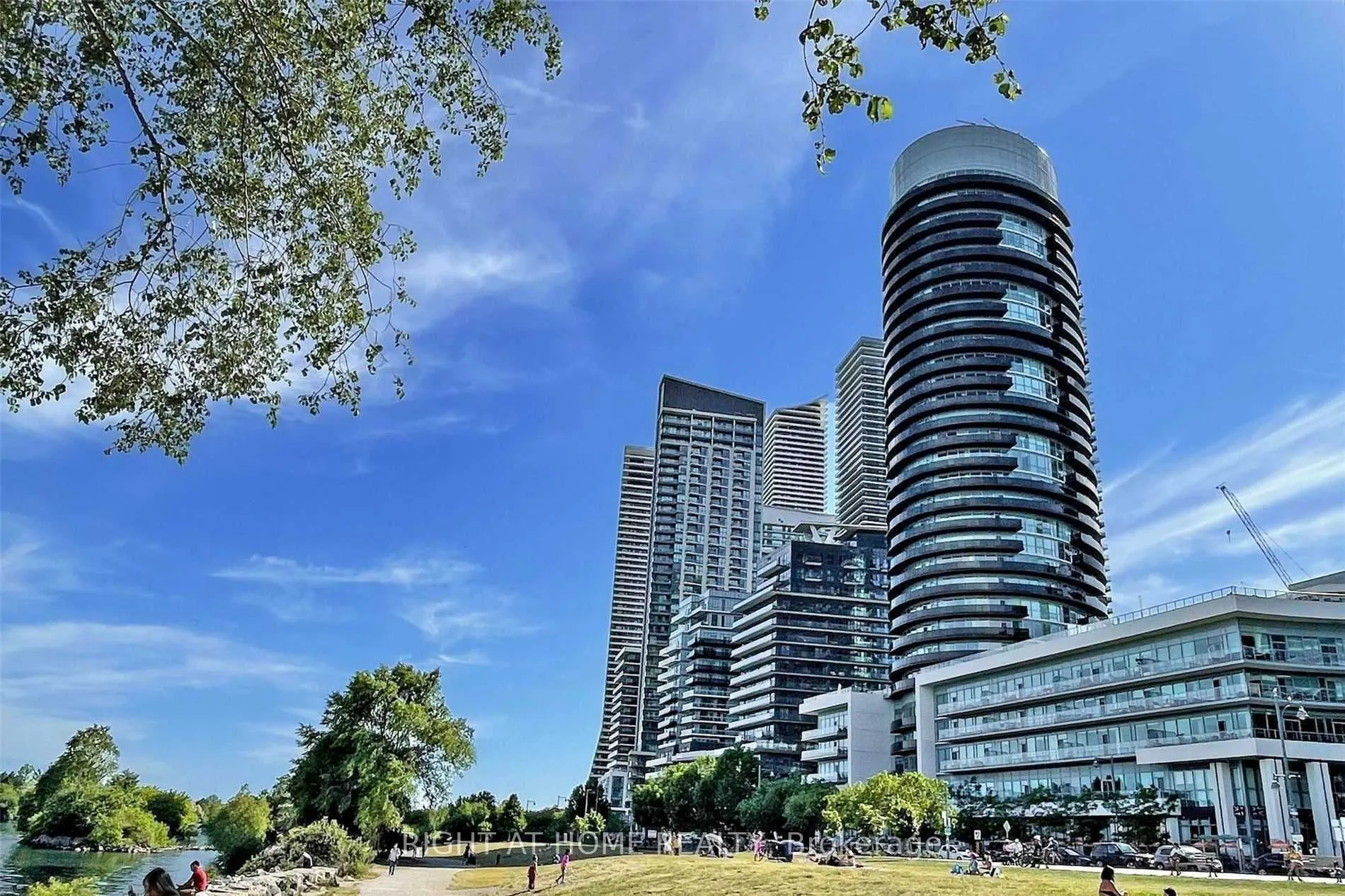 80 Marine Parade Drive, #422