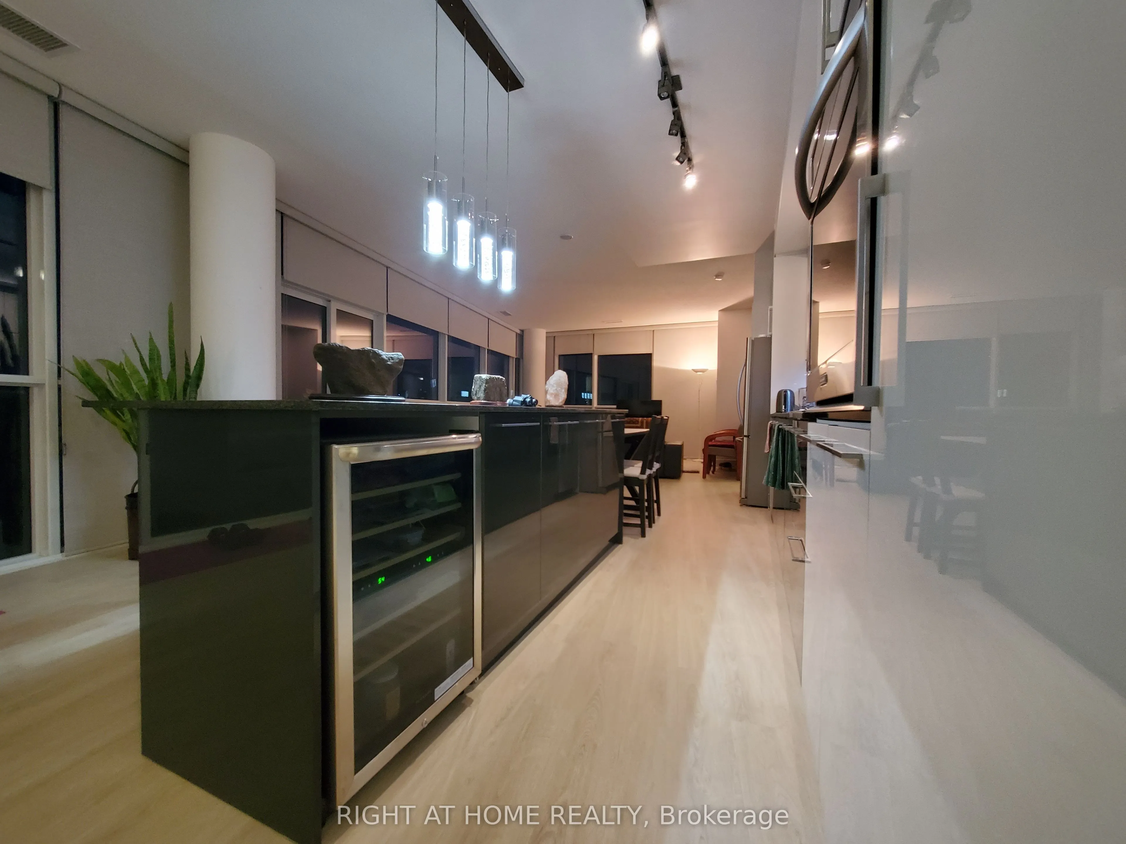 80 Marine Parade Drive, #422