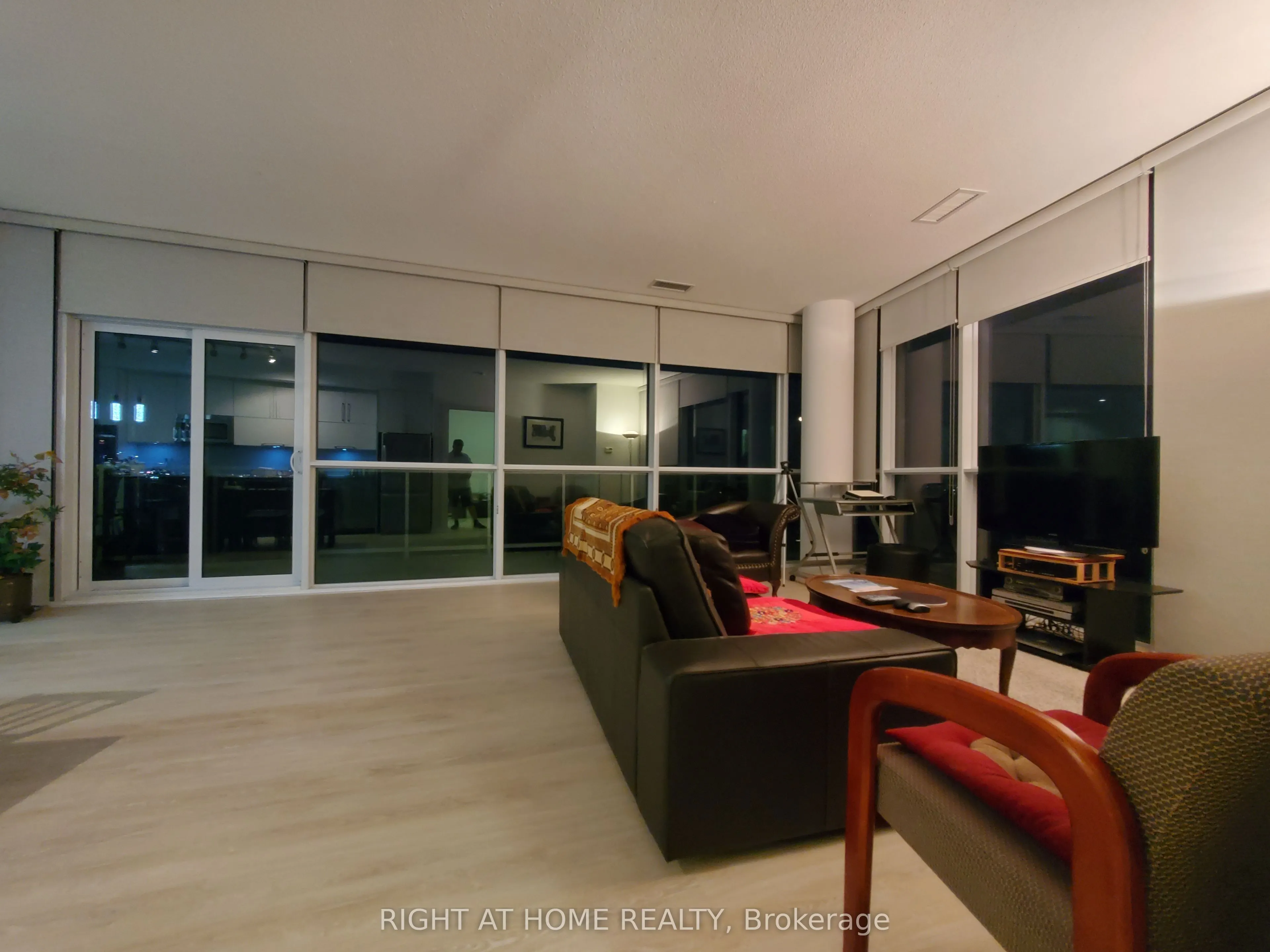 80 Marine Parade Drive, #422