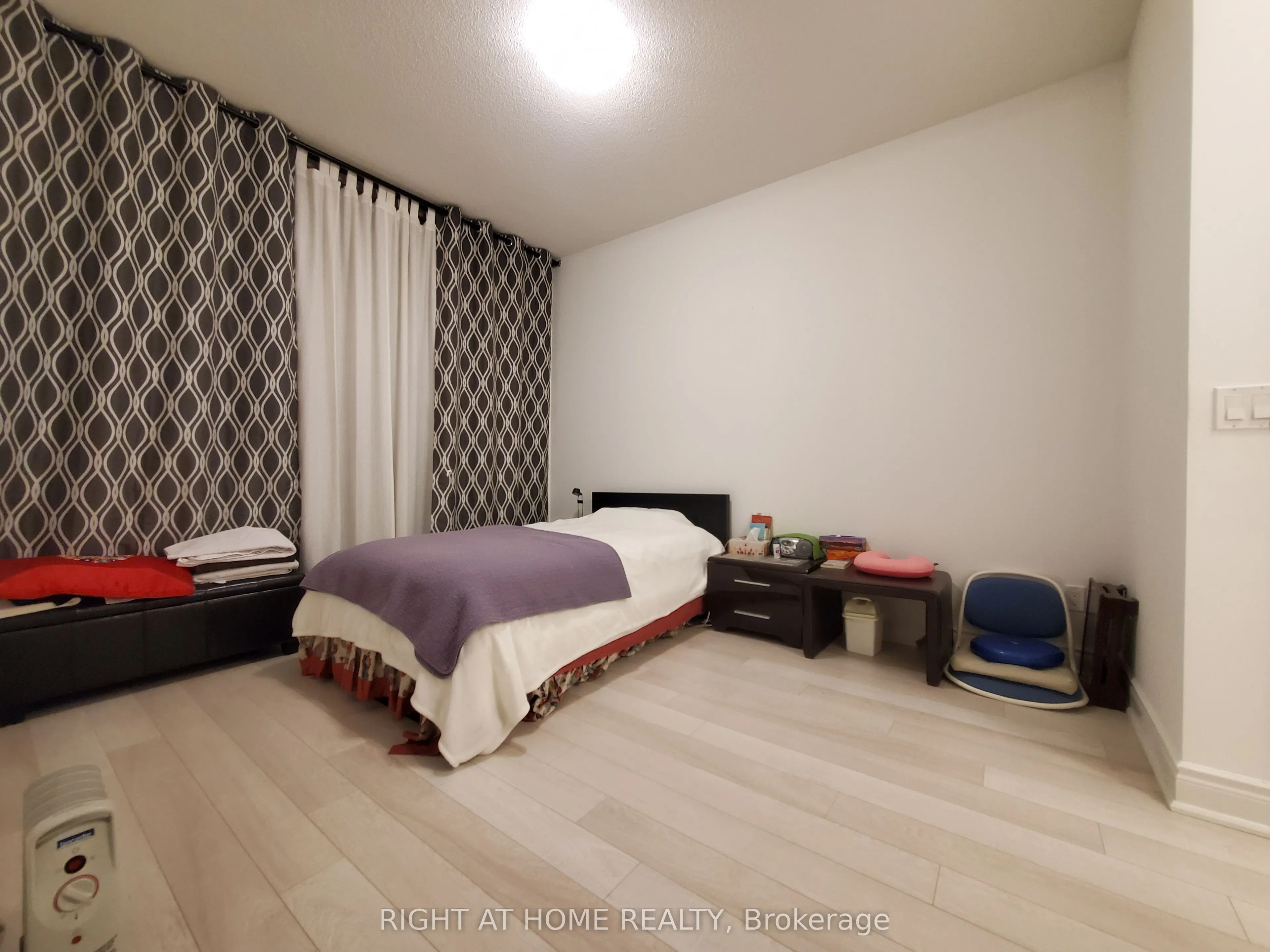 80 Marine Parade Drive, #422