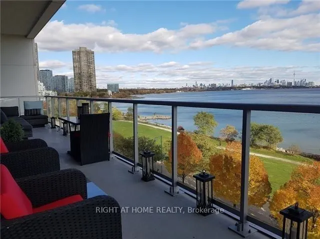 80 Marine Parade Drive, #422