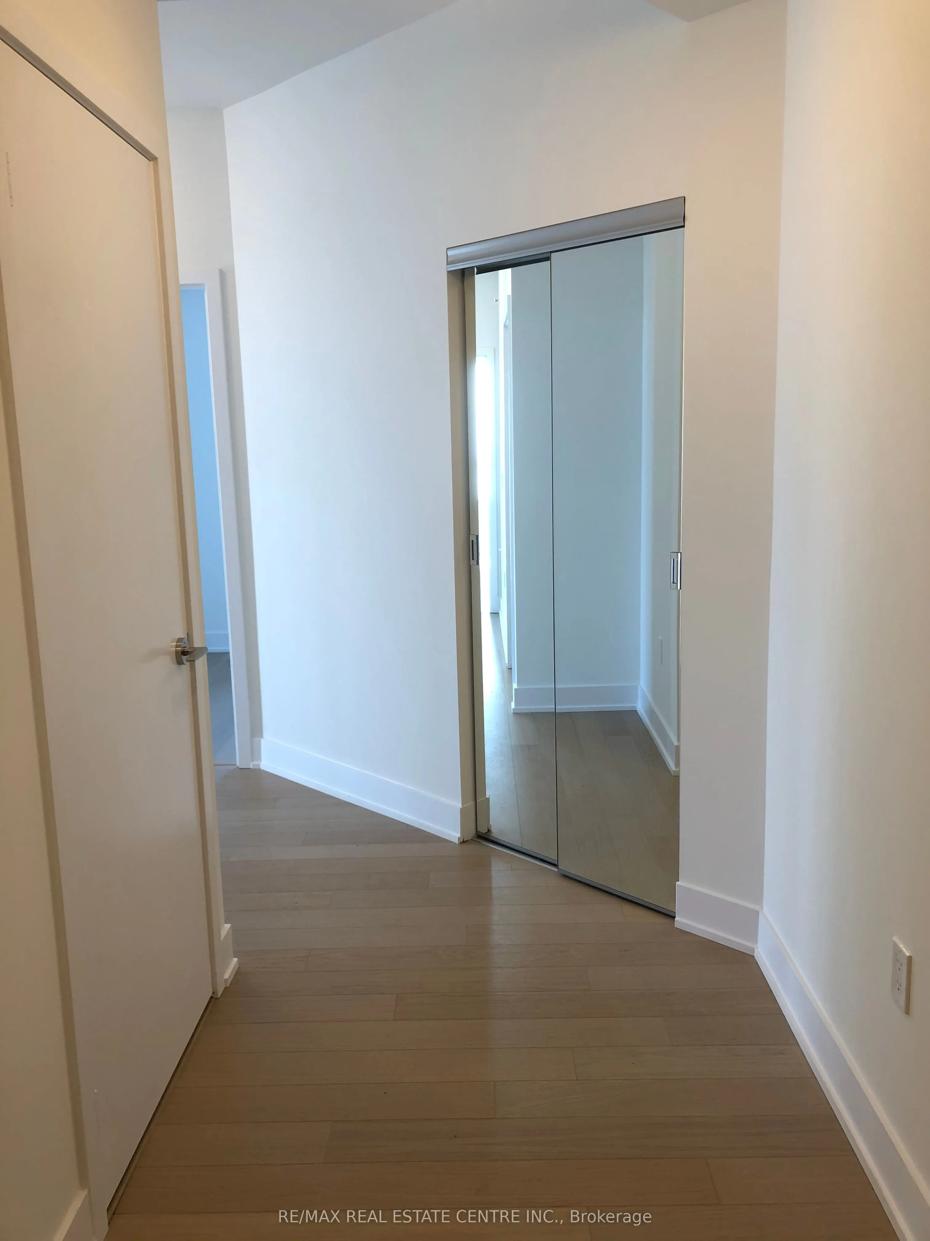 20 SHORE BREEZE Drive, #2302