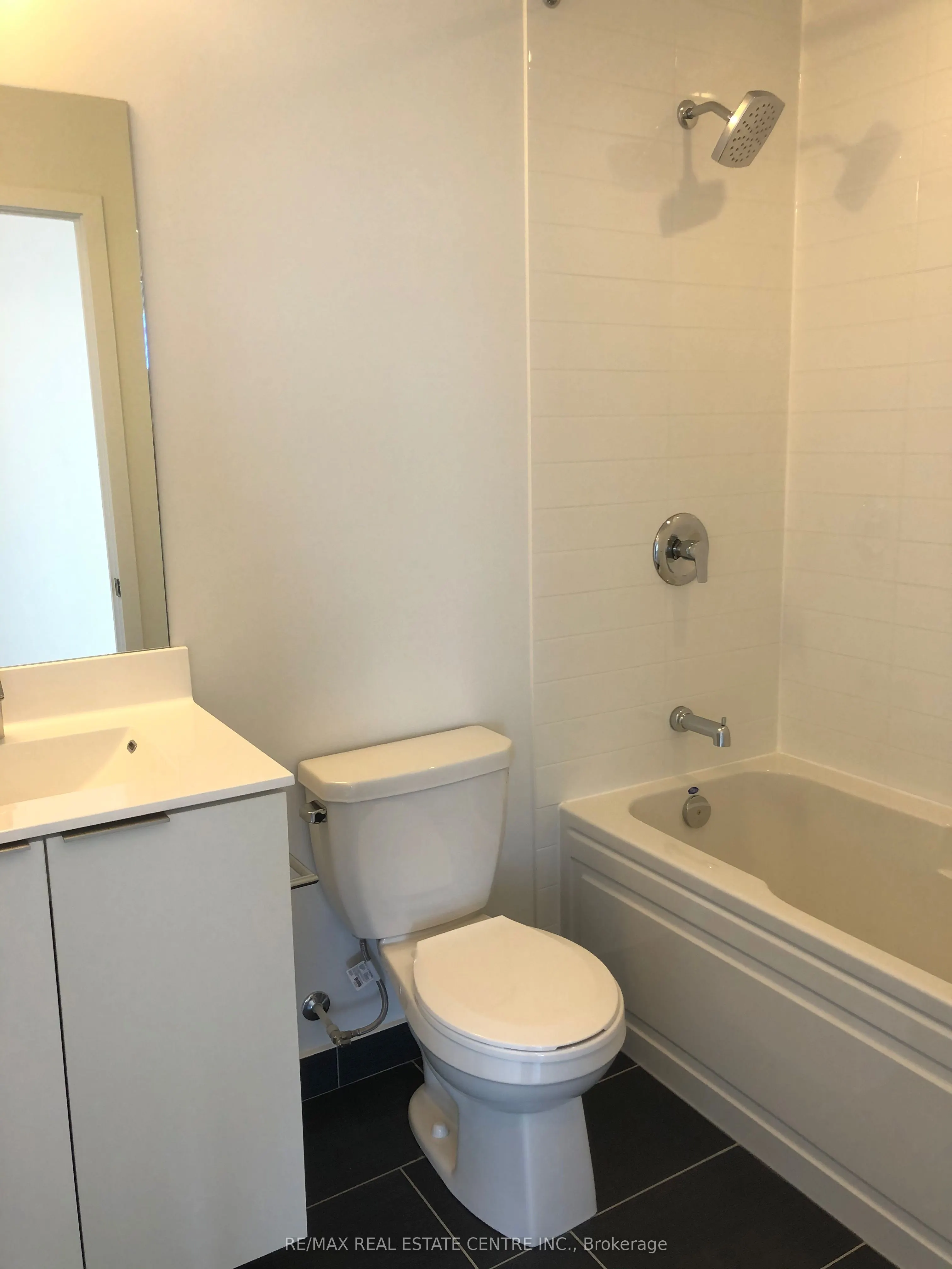 20 SHORE BREEZE Drive, #2302