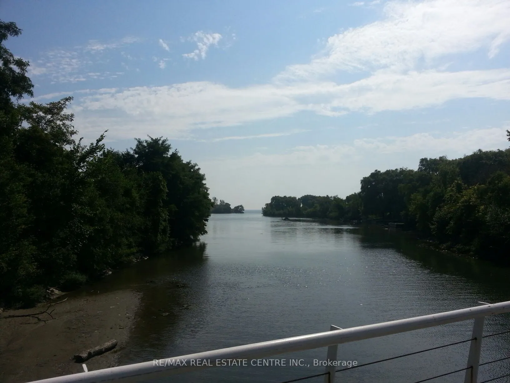 20 SHORE BREEZE Drive, #2302