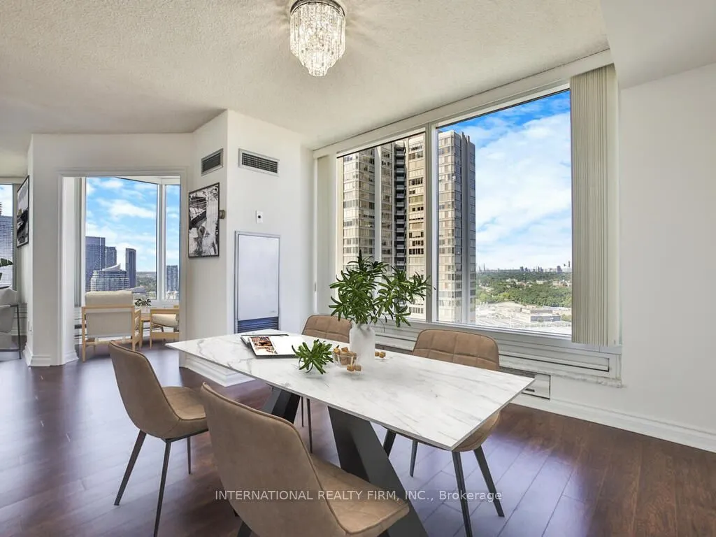 1 Palace Pier Court, #3309