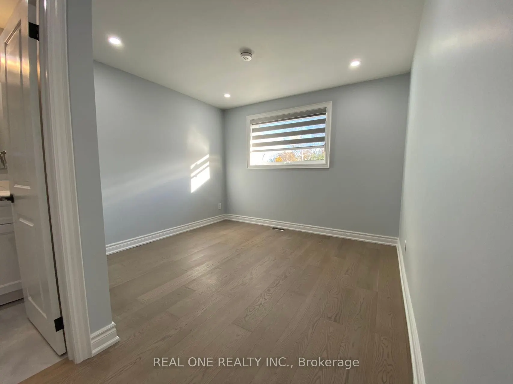 1186 Shadeland Drive, #Single room with bathroom
