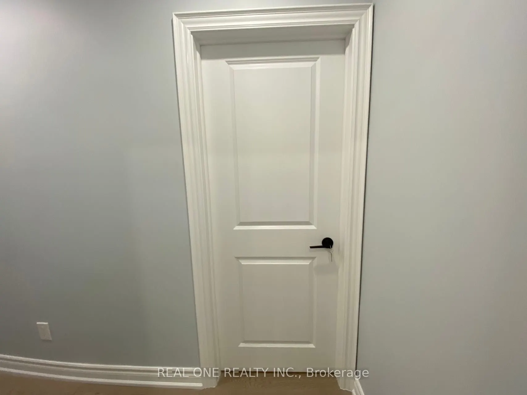 1186 Shadeland Drive, #Single room with bathroom