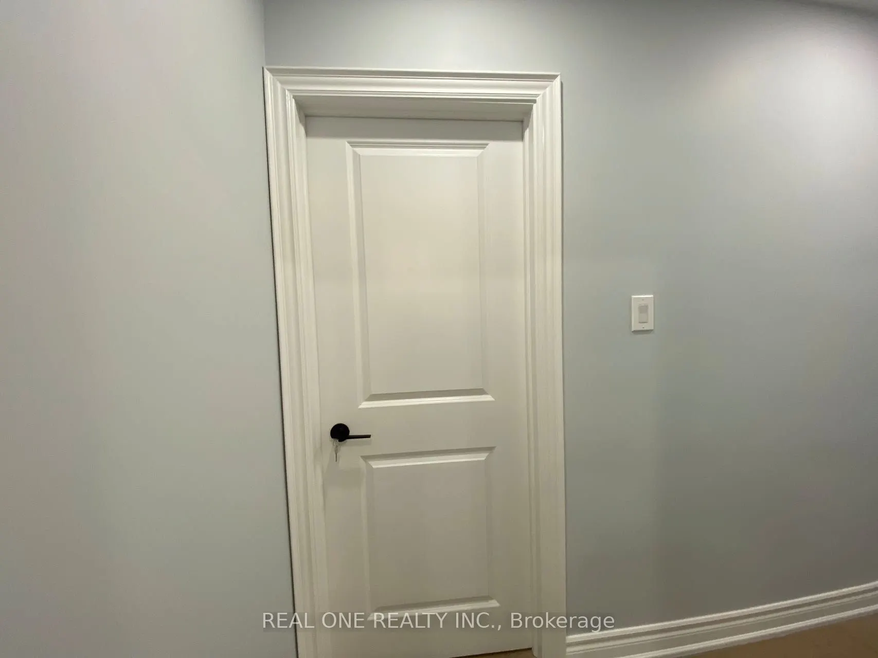 1186 Shadeland Drive, #Single room with bathroom