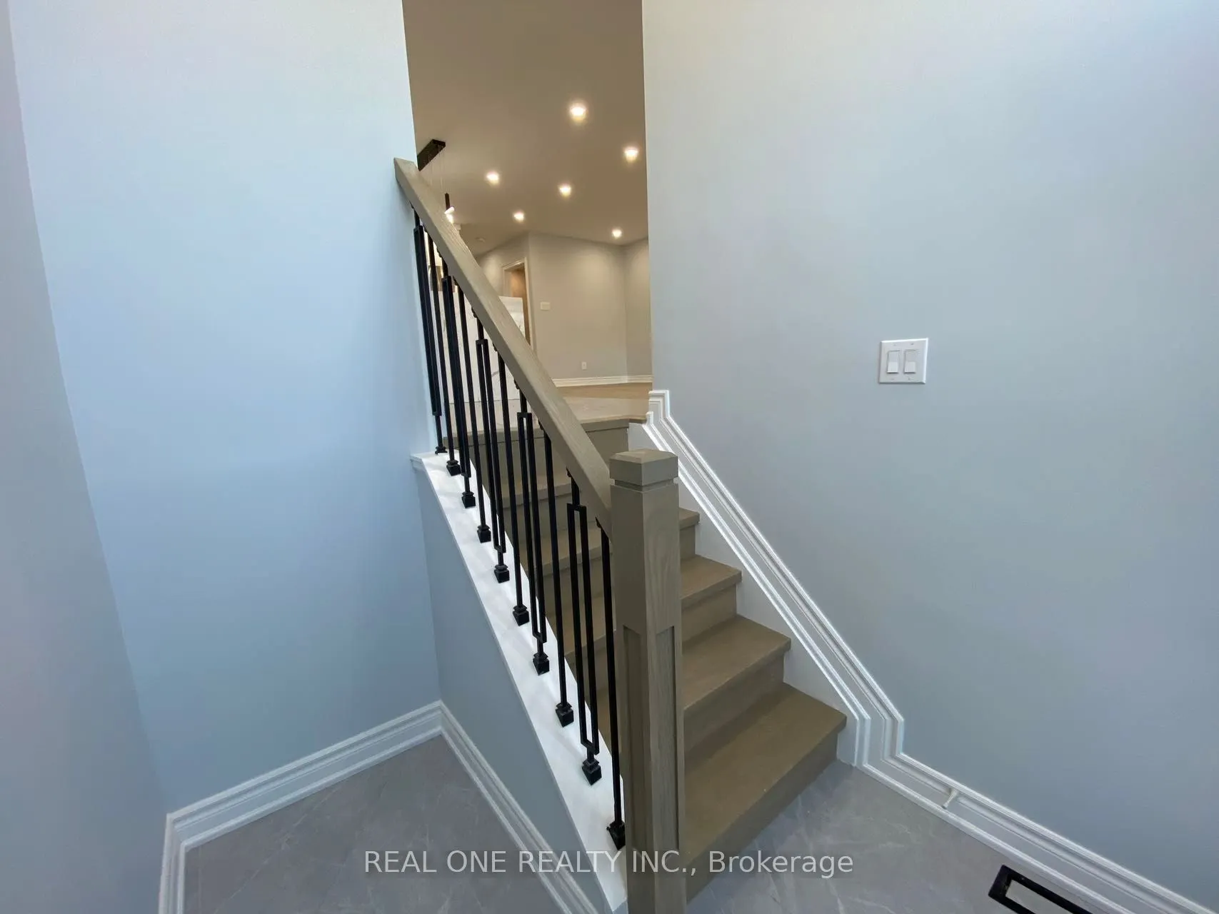 1186 Shadeland Drive, #Single room with bathroom