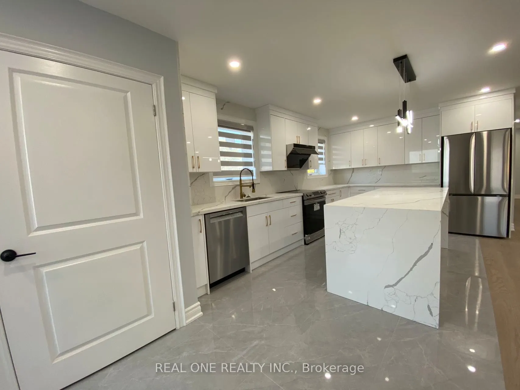 1186 Shadeland Drive, #Single room with bathroom