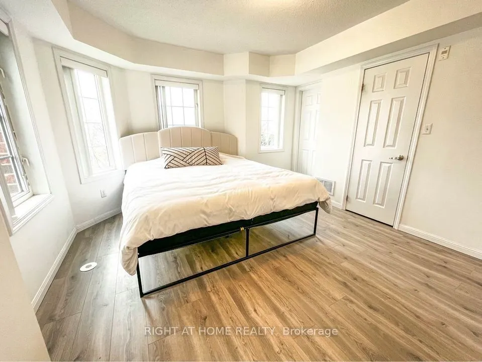 3038 Clayhill Road, #1