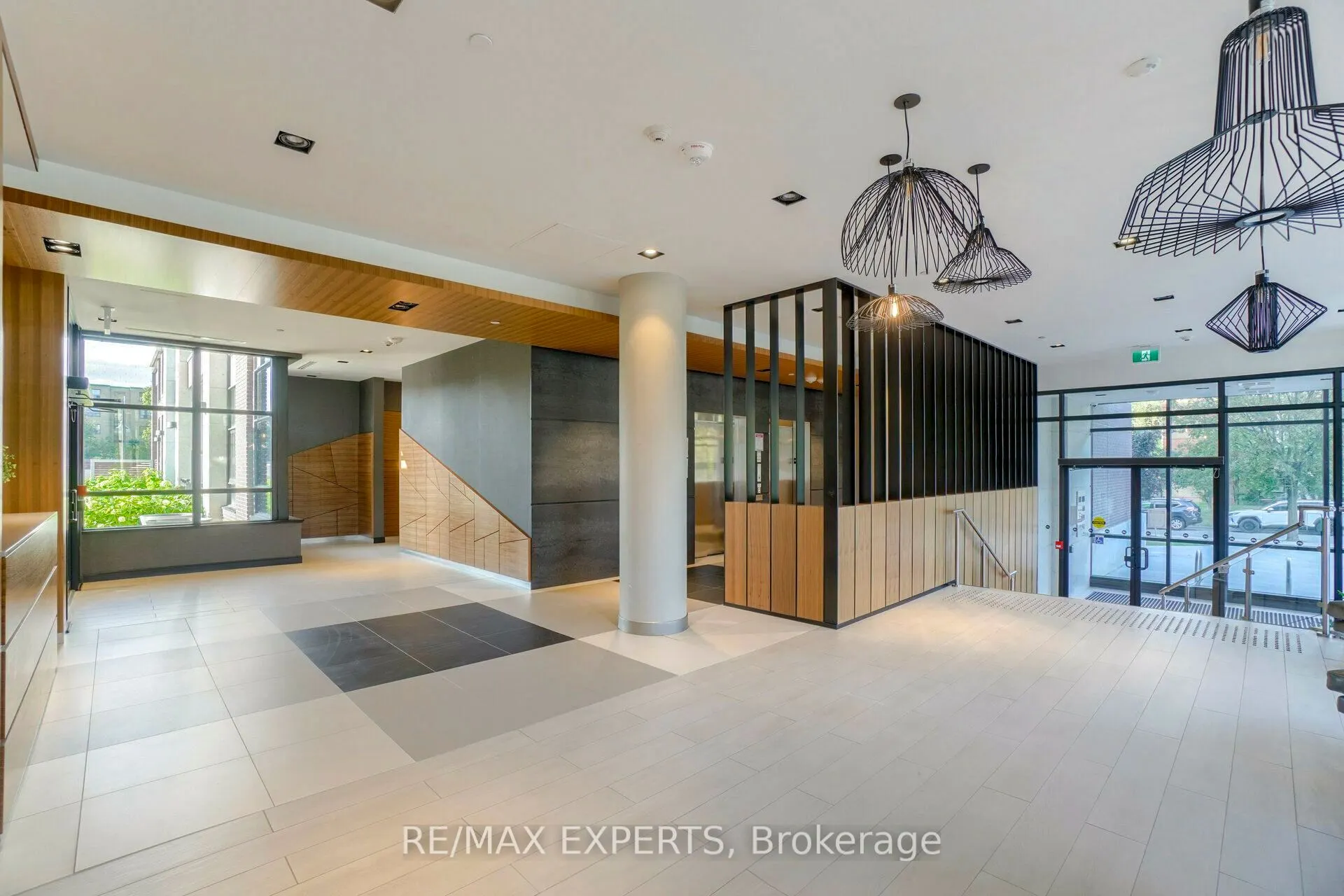 1 Neighbourhood Lane, #304