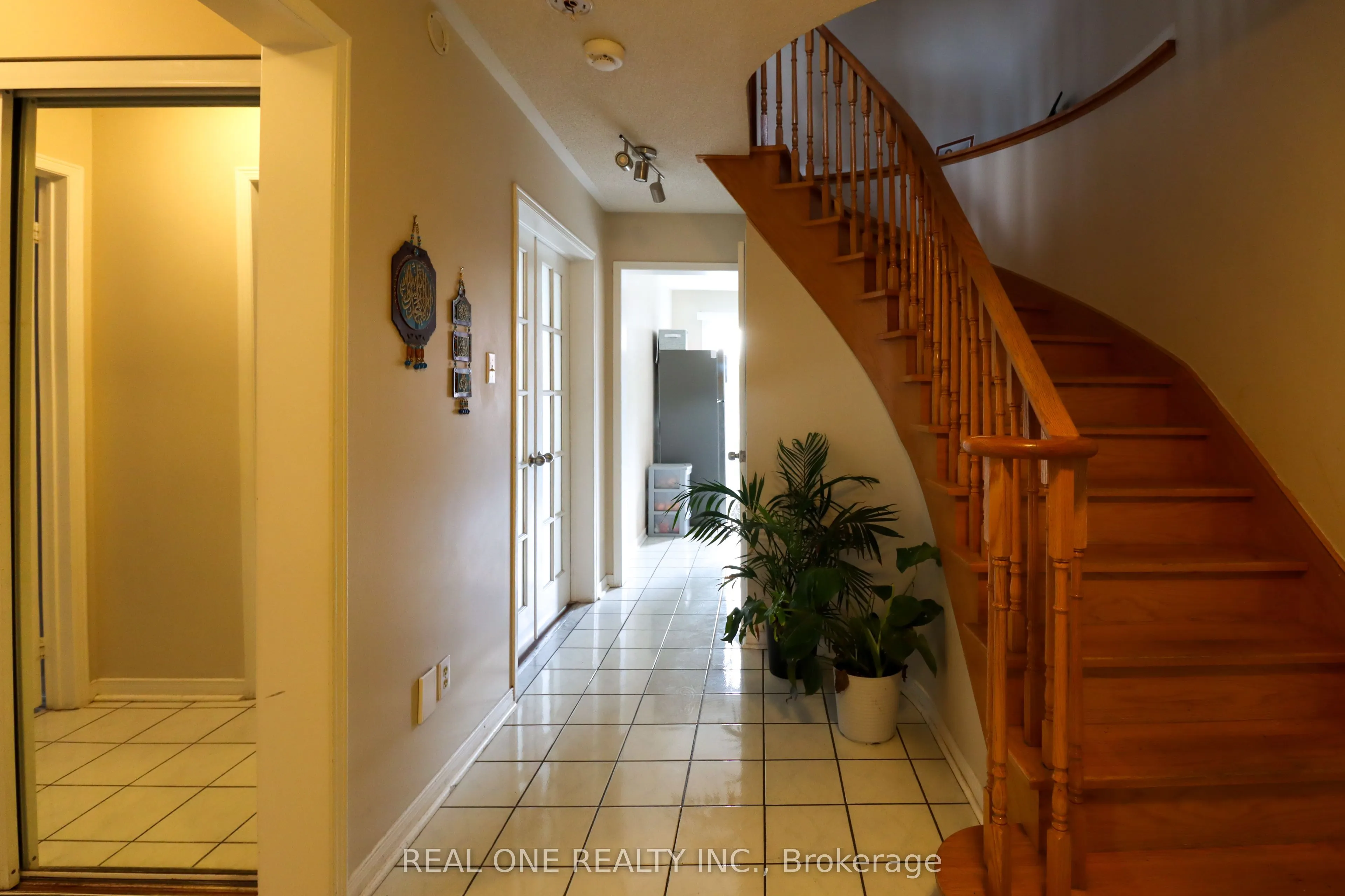 4474 Glen Erin Drive