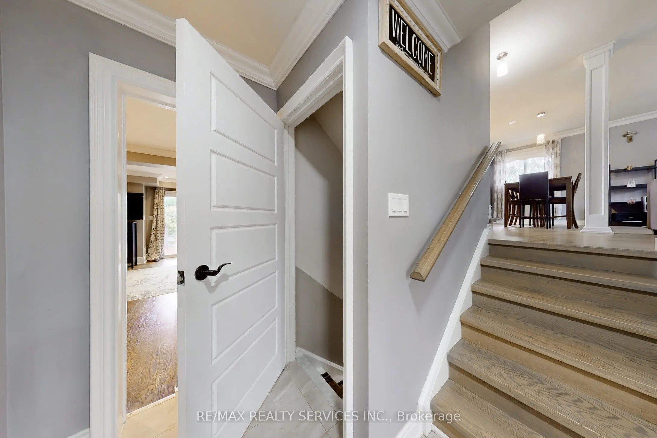 53 Geneva Crescent