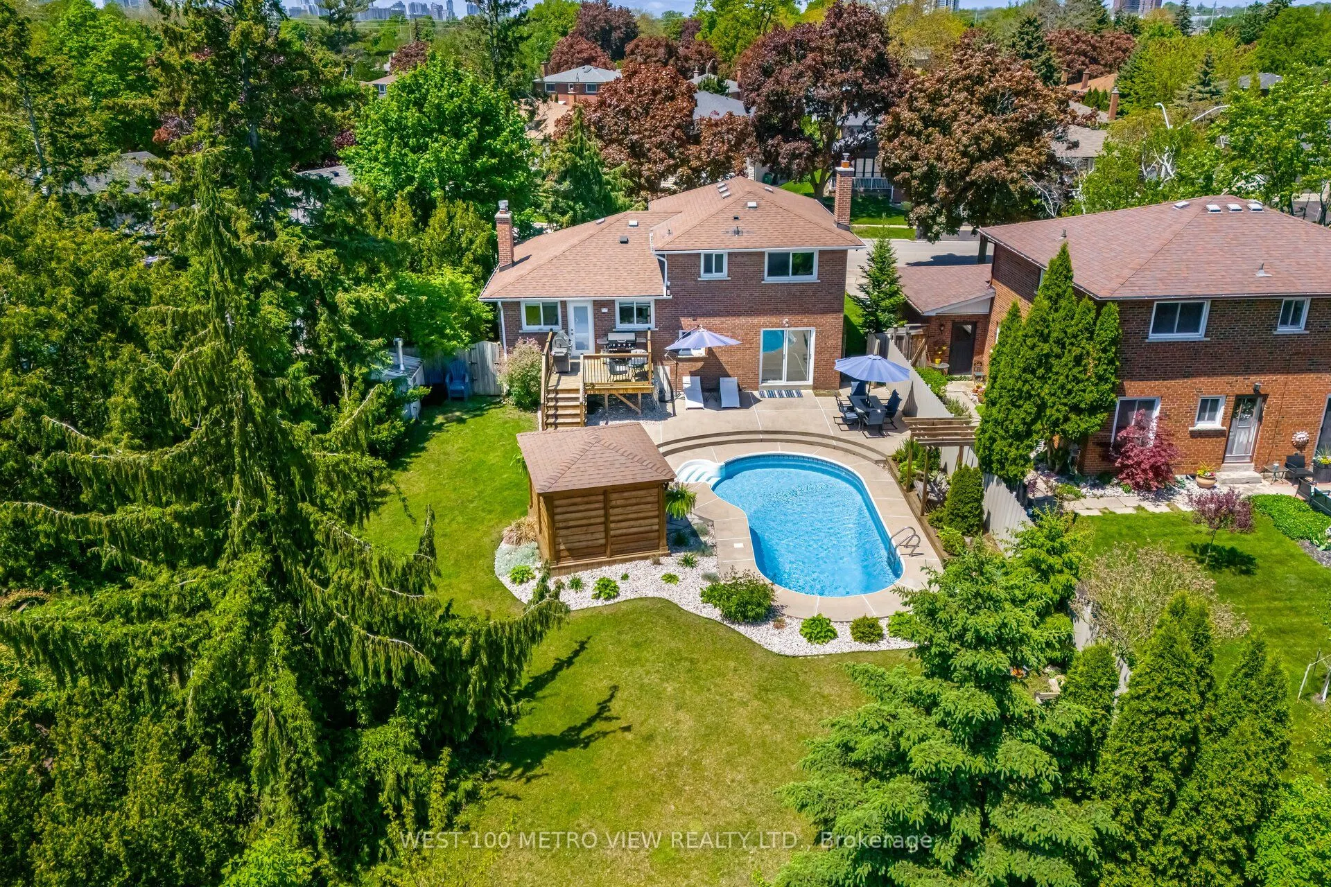 412 Tedwyn Drive