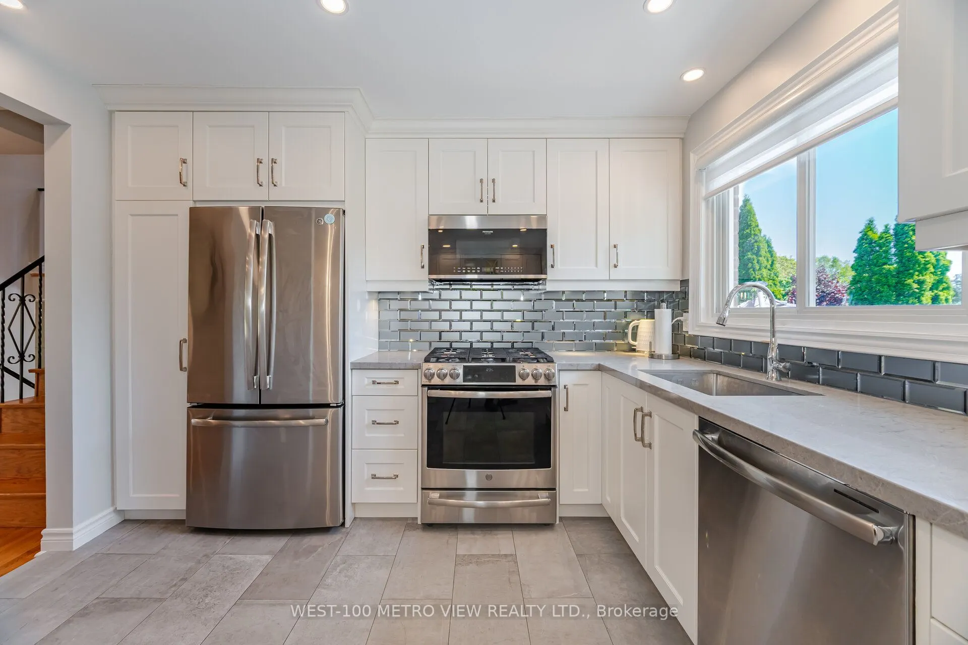 412 Tedwyn Drive