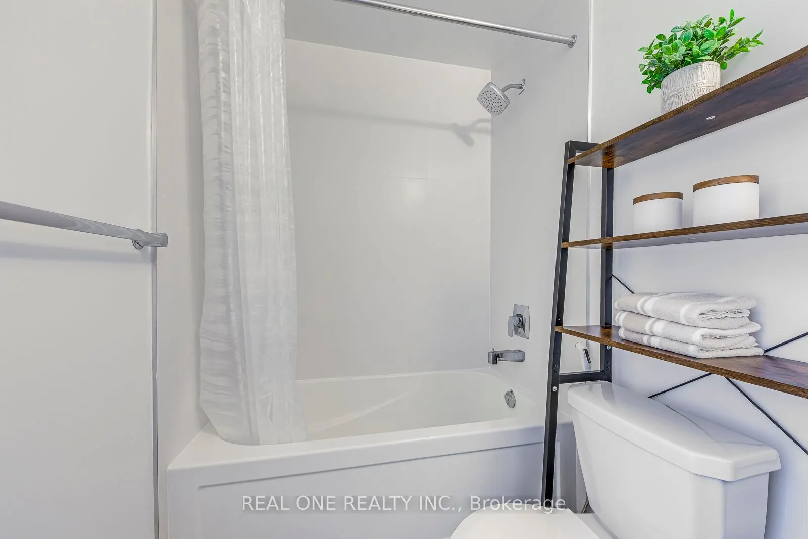 8 Nahani Way, #3120