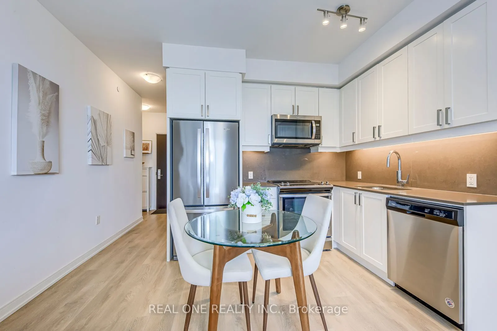 8 Nahani Way, #3120