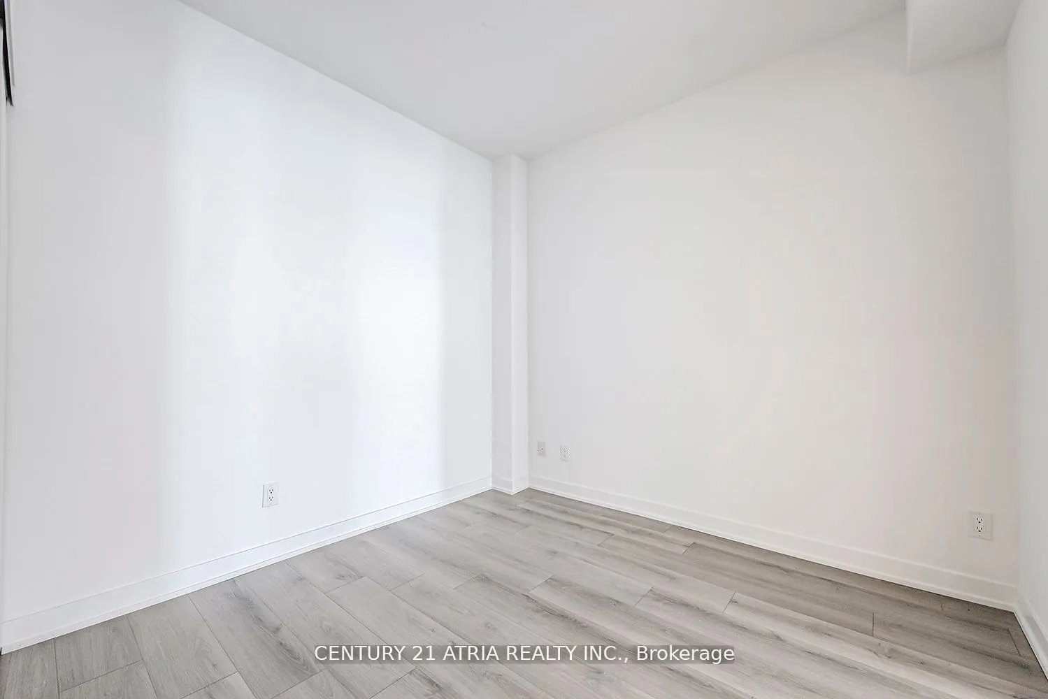 1787 St Clair Avenue W, #224