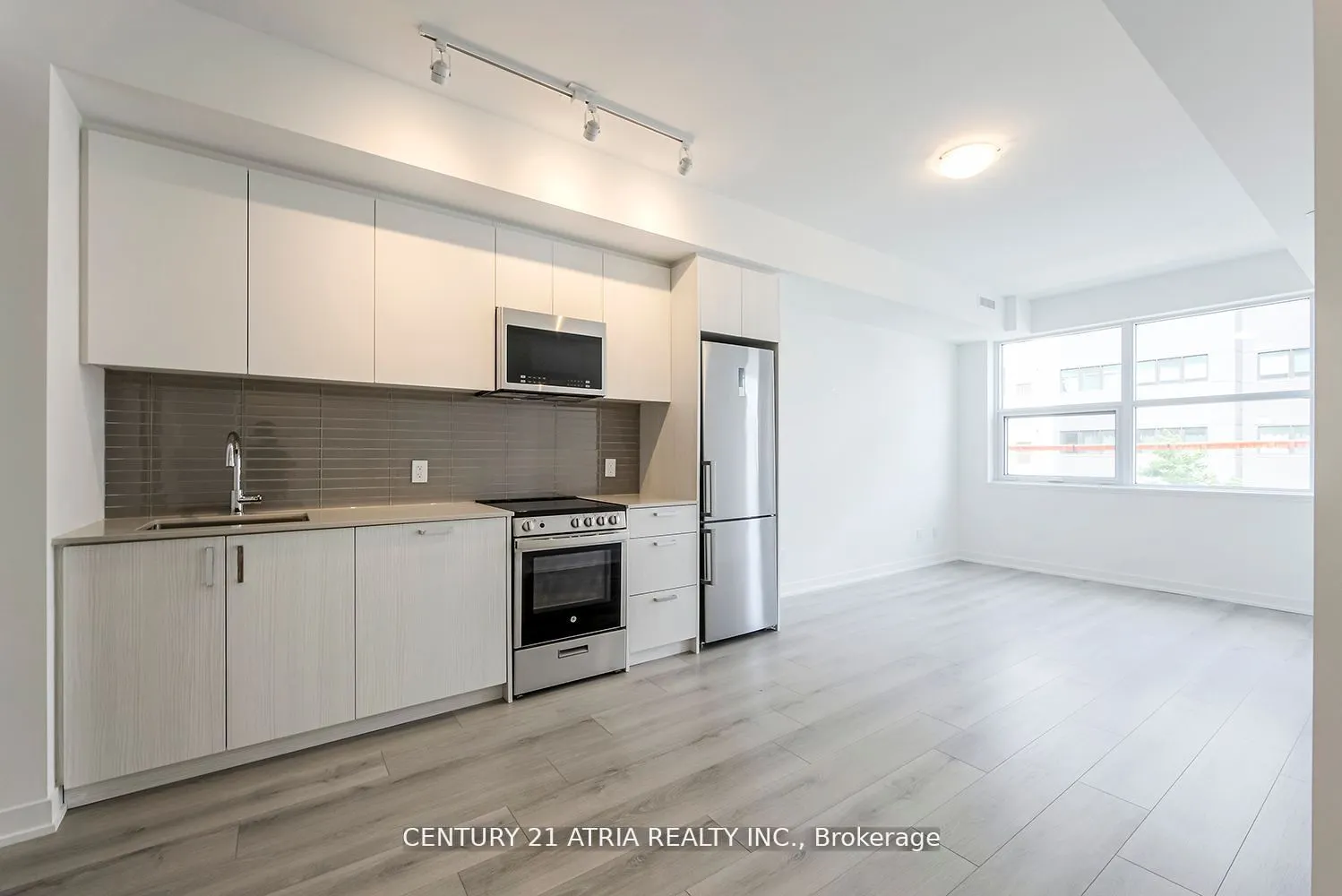 1787 St Clair Avenue W, #224