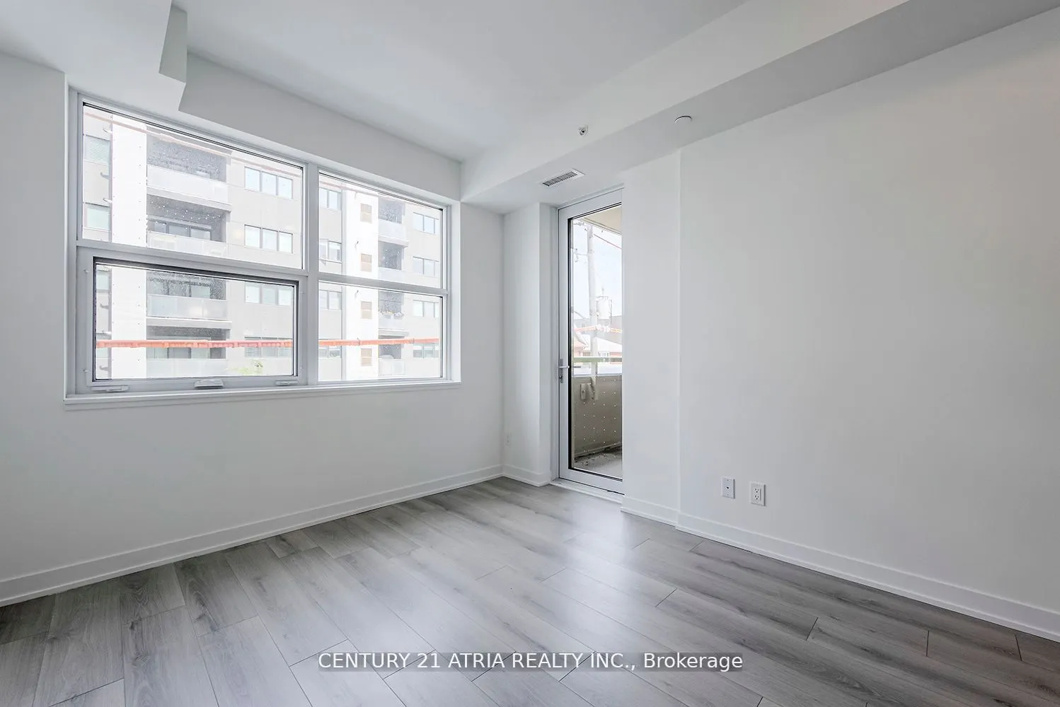 1787 St Clair Avenue W, #224