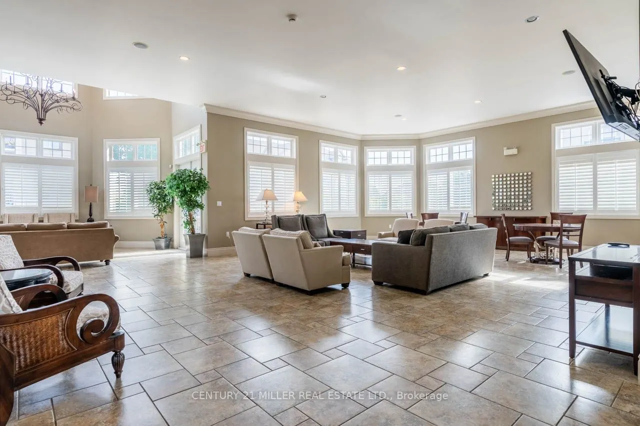 1390 Main Street E, #106