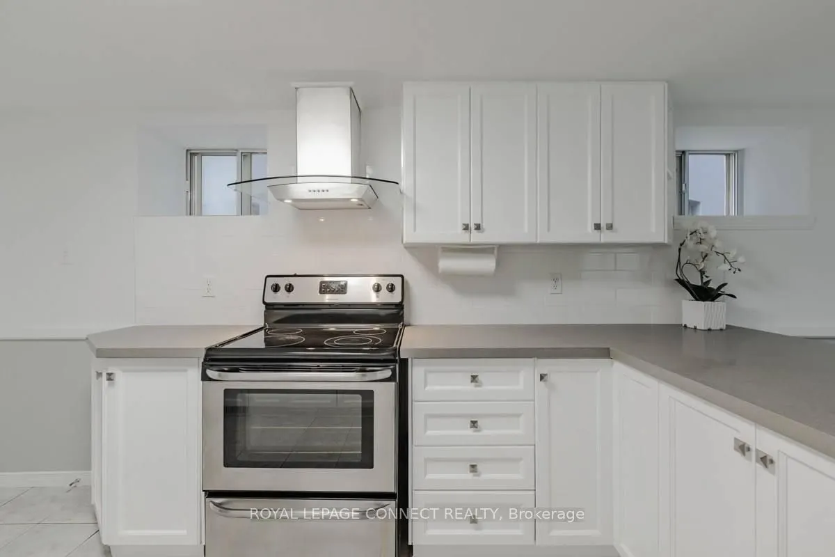 159 Parkside Drive, #4