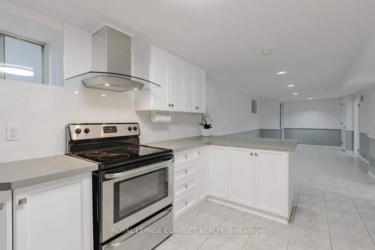 159 Parkside Drive, #4