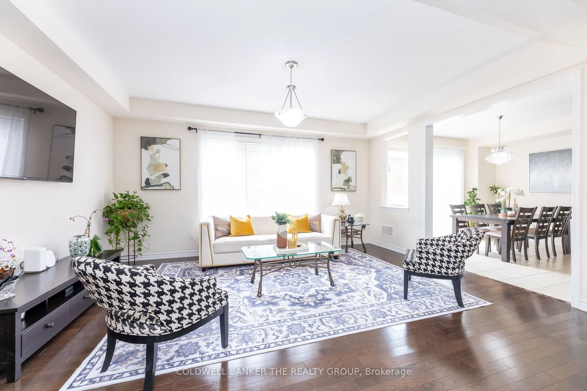 83 Enford Crescent