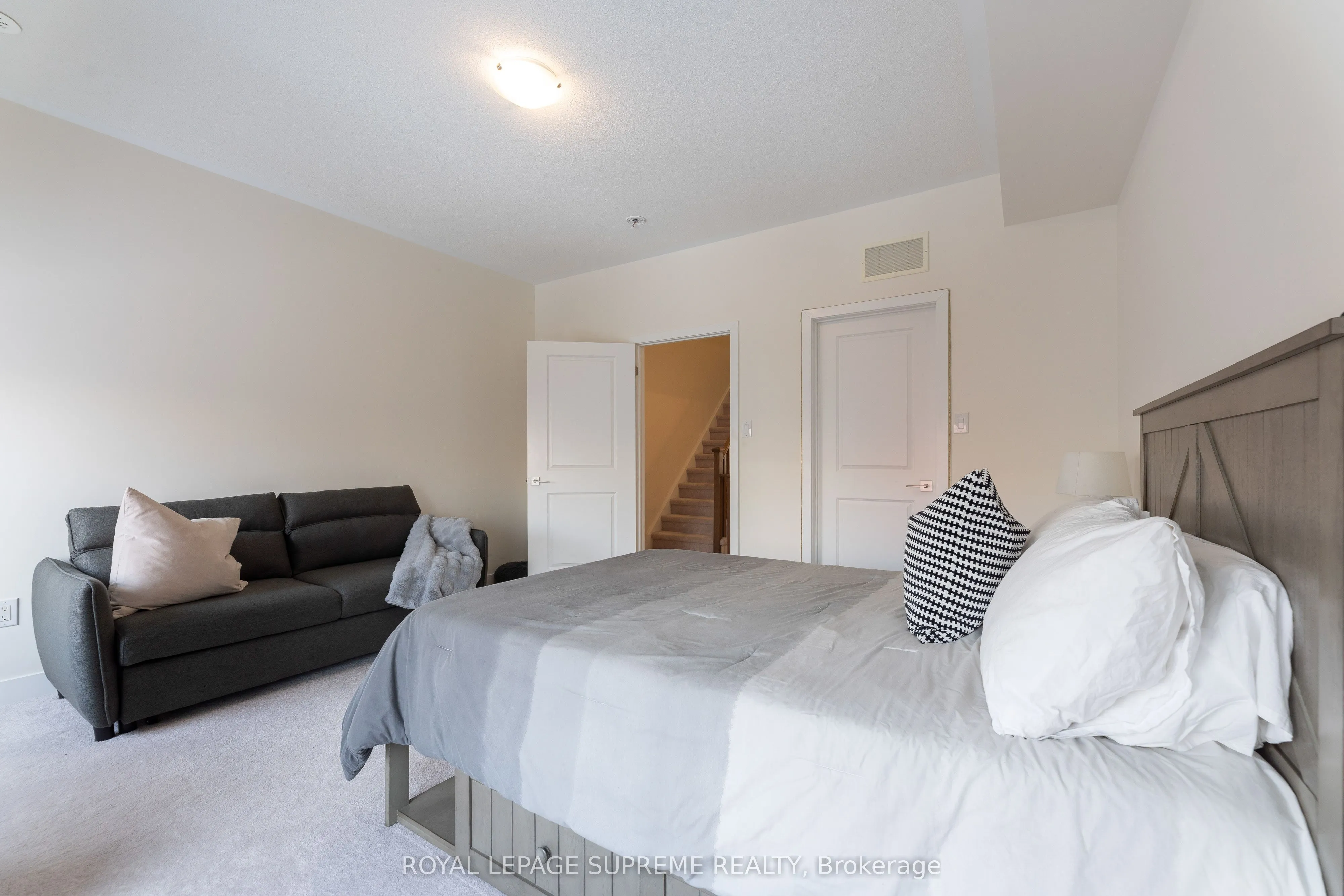 115 William Duncan Road