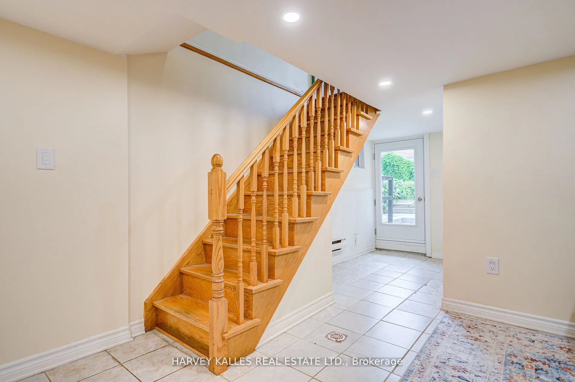 408 Silverthorn Avenue