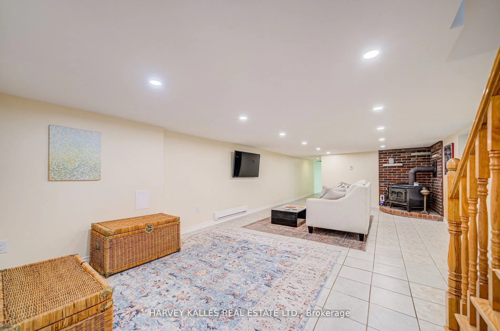 408 Silverthorn Avenue