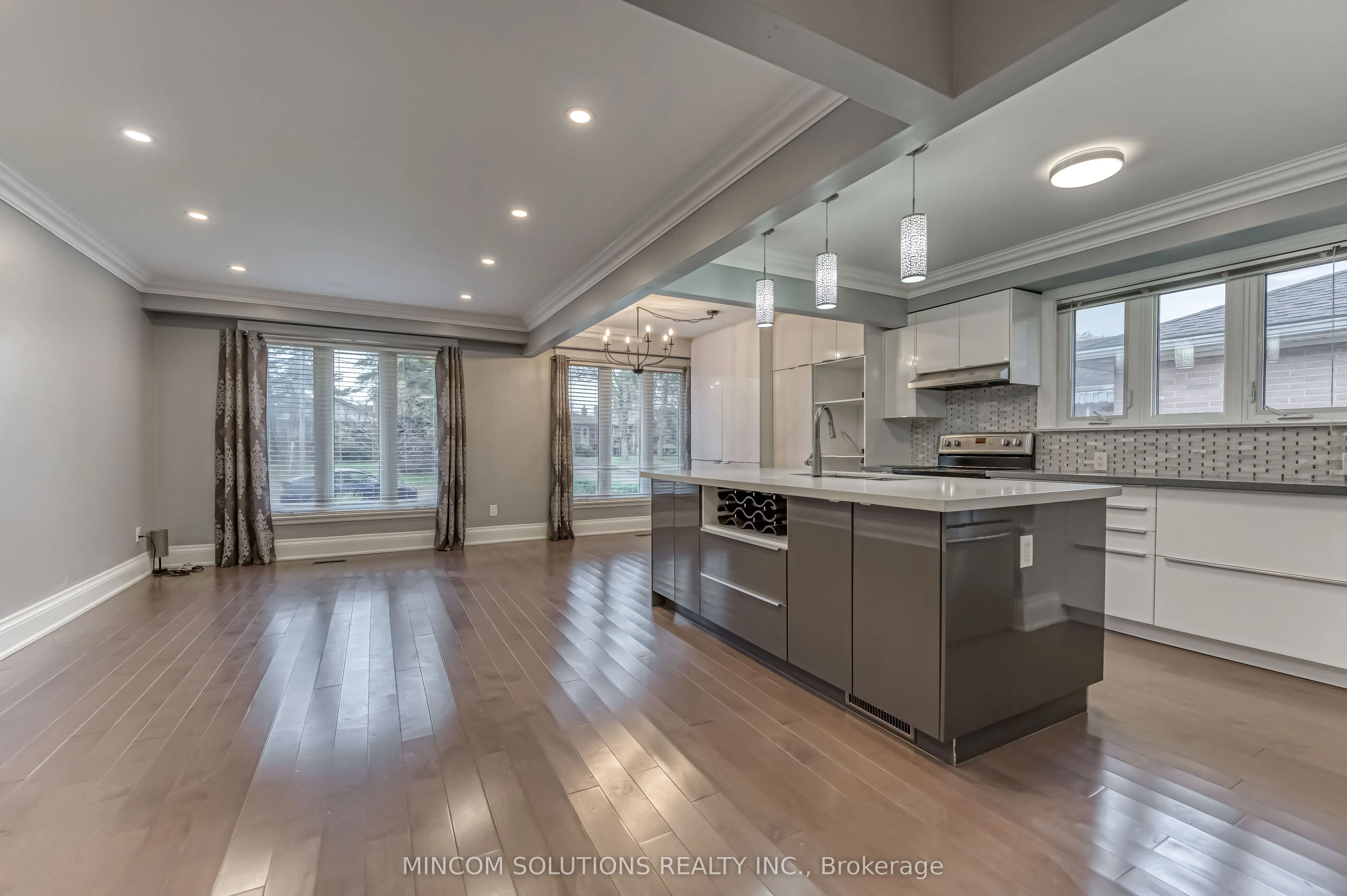 3506 Orion Crescent