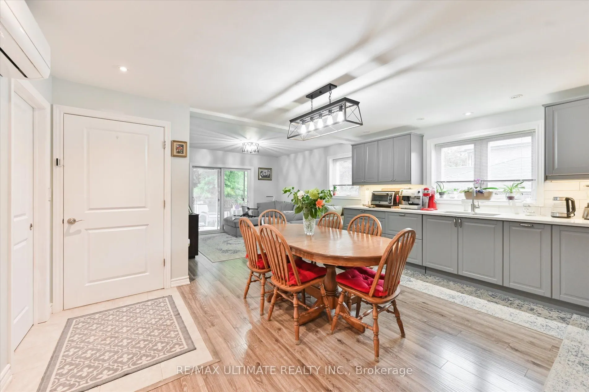 76 Hilldale Road