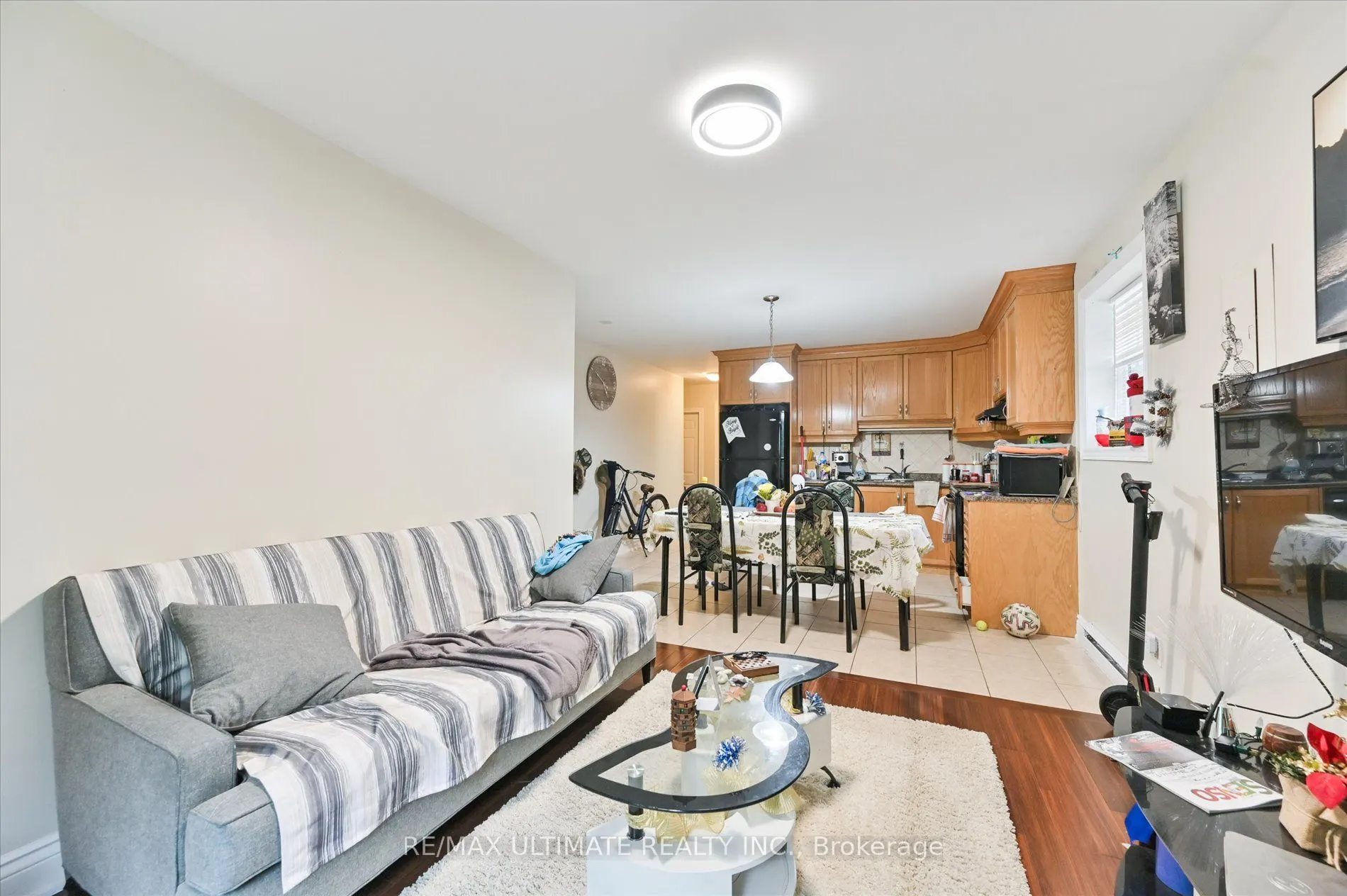 76 Hilldale Road