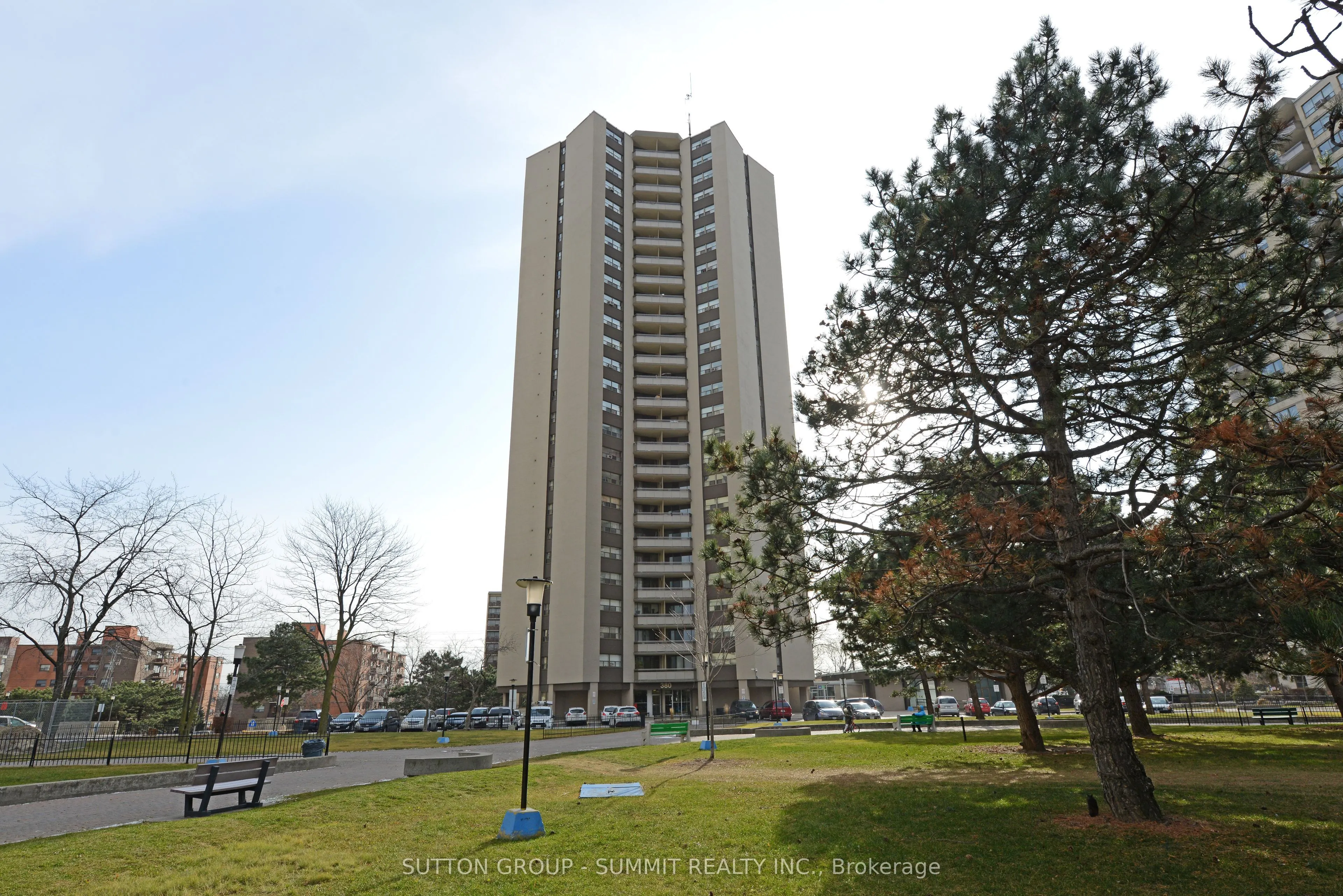 380 Dixon Road, #1902