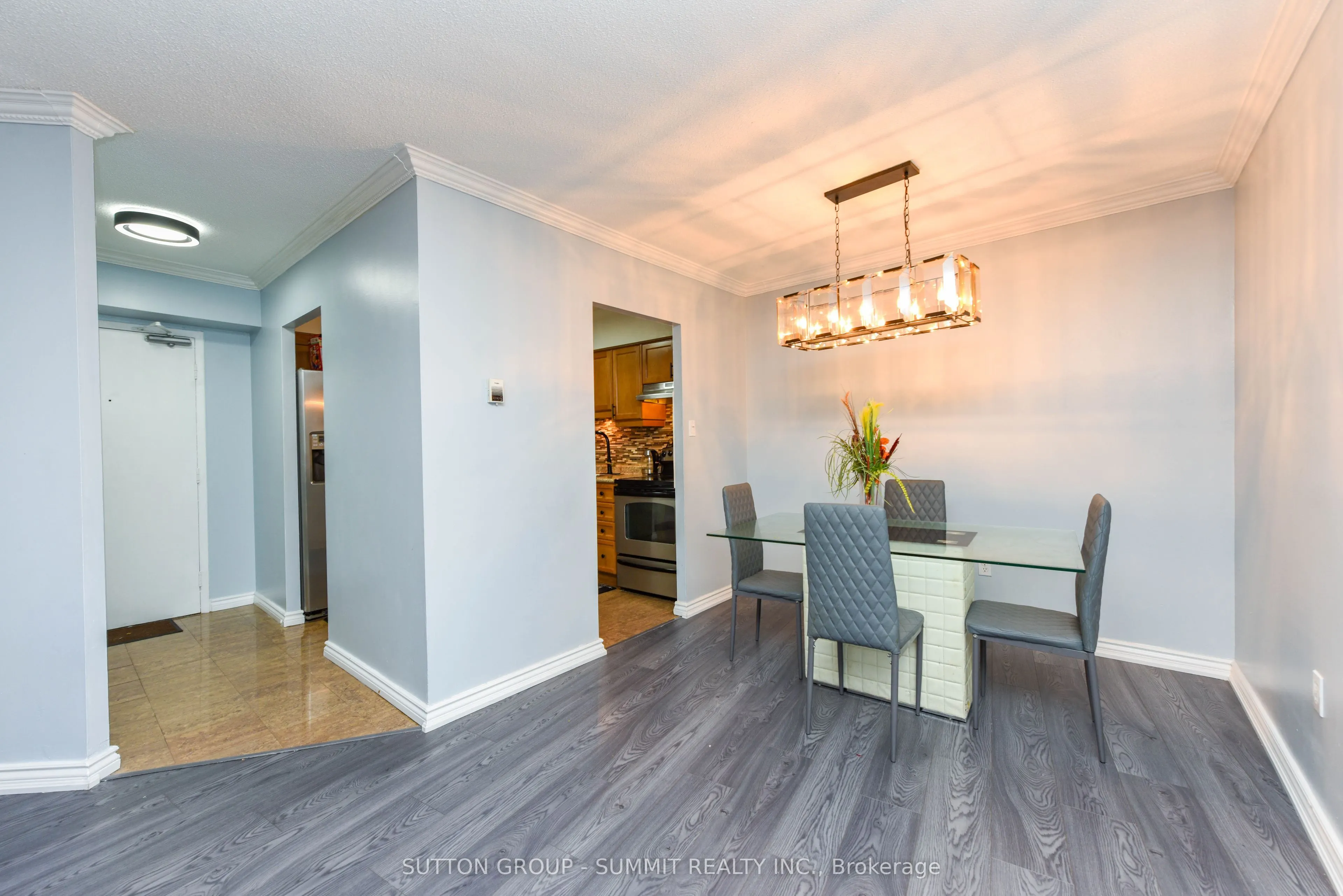 380 Dixon Road, #1902