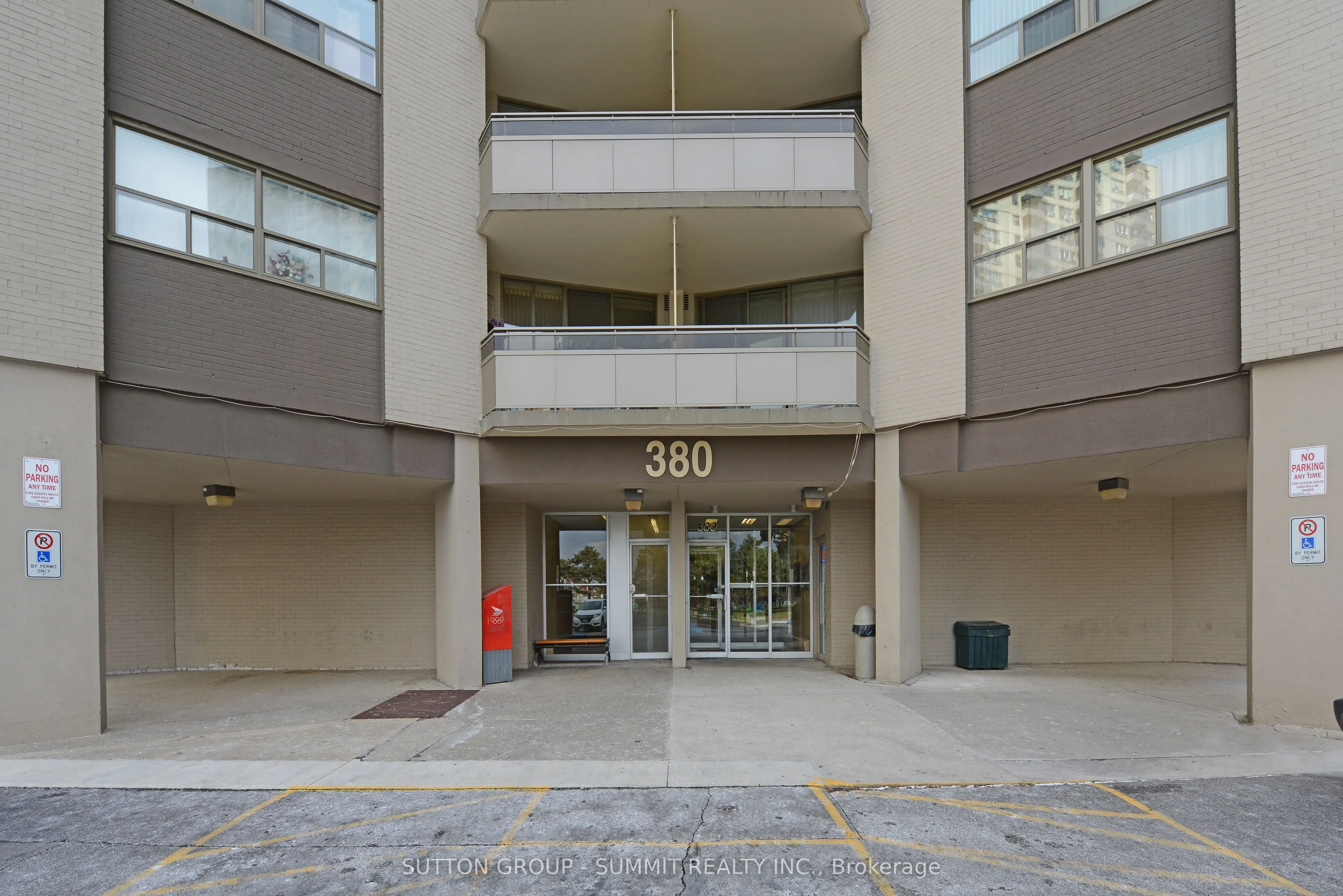380 Dixon Road, #1902