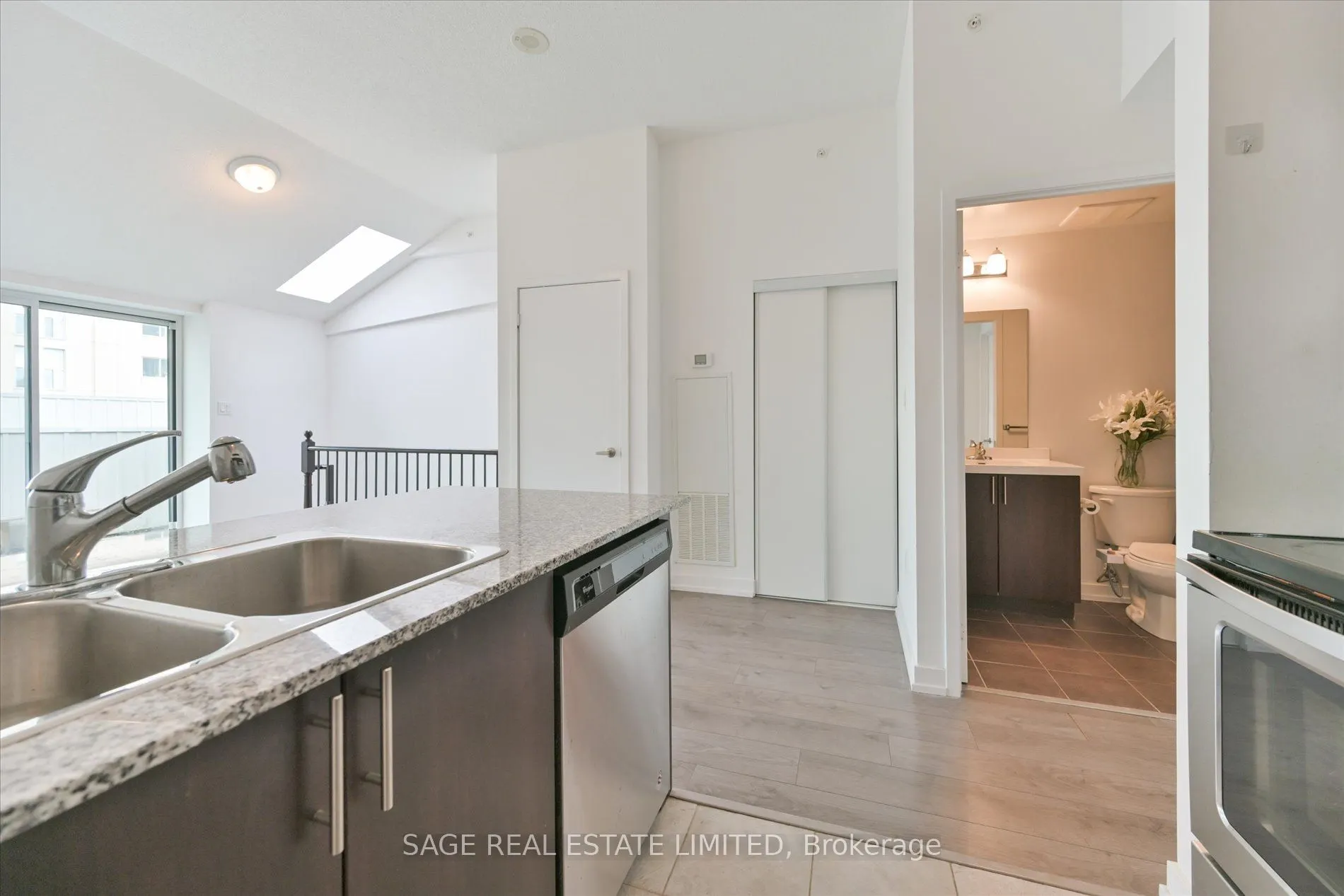 1410 Dupont Street, #415