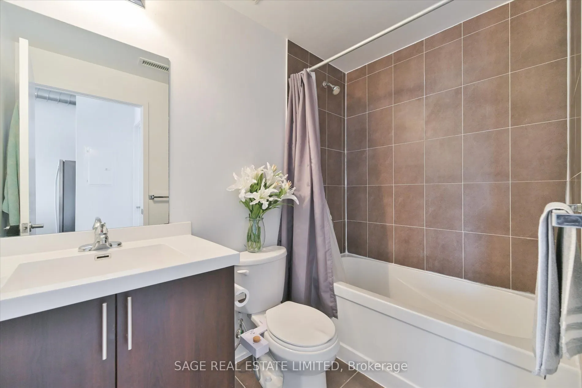 1410 Dupont Street, #415