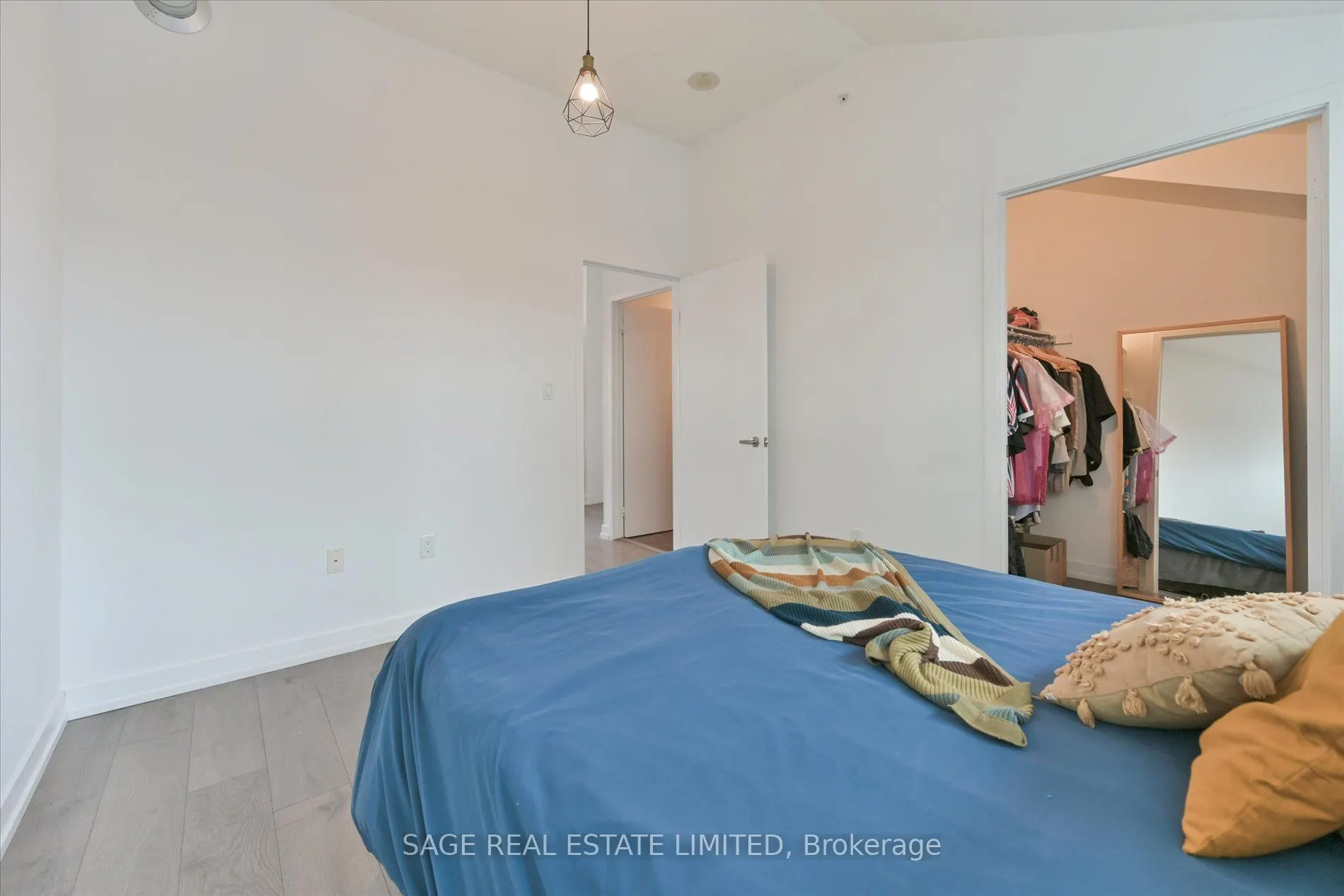 1410 Dupont Street, #415