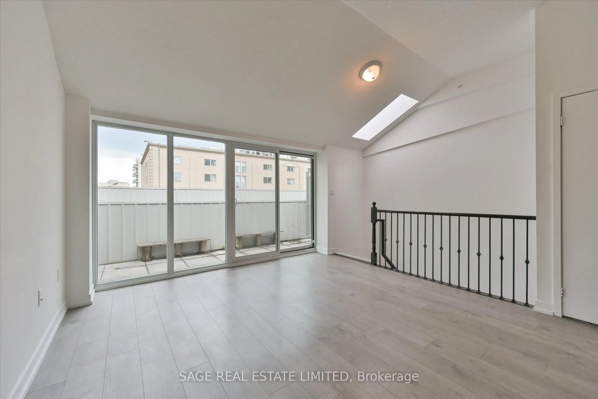 1410 Dupont Street, #415